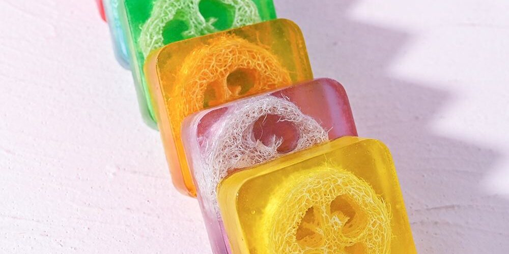 Handmade moisturizing whitening soap base factory