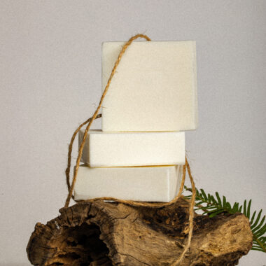 Goat milk organic soap for acne and deep cleansing