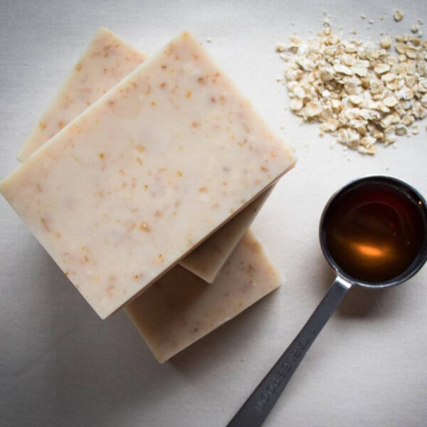 Goat milk organic soap supplier for whitening skincare