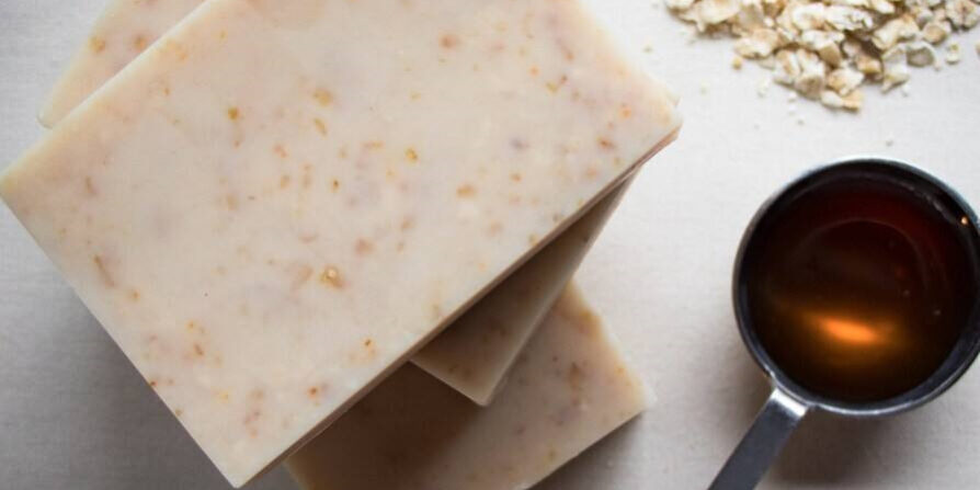 Goat milk organic soap supplier for whitening skincare