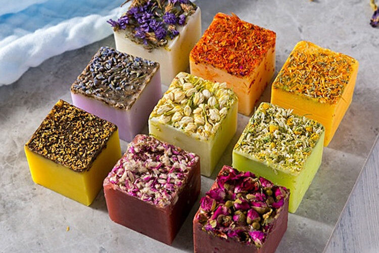 Private label custom natural & organic soap (2) Custom natural organic soap for whitening and acne