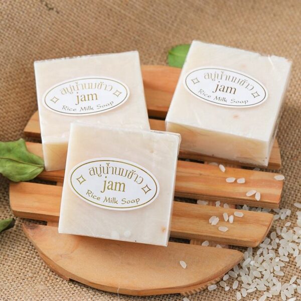 Natural organic soap for whitening and acne care