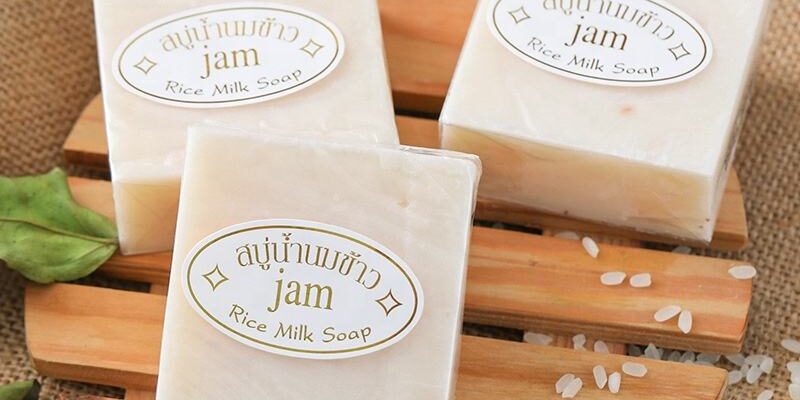 Natural organic soap for whitening and acne care