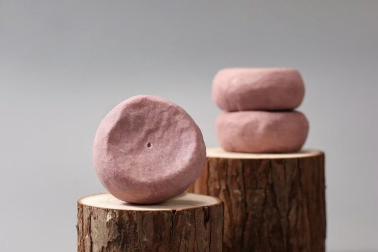 Deep Cleansing Handmade Bar Soap for Bath and Skincare (5) Handmade deep cleansing bath bar soap for body care