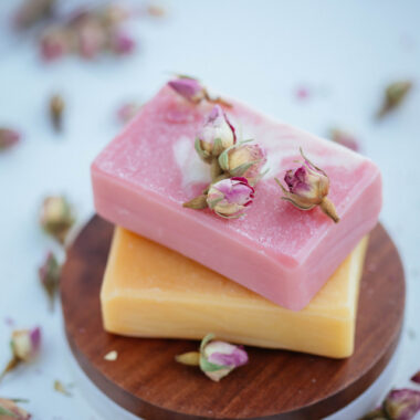 Private label gentle moisturizing natural soap for skincare