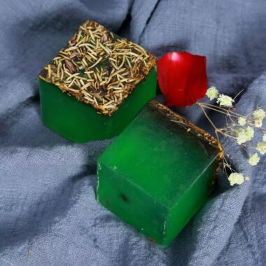 Natural floral handmade bar soap for oil control and skincare