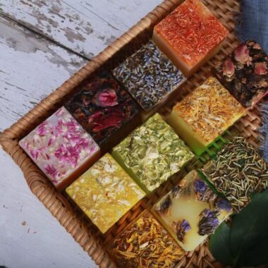 Natural floral handmade bar soap for oil control and skincare