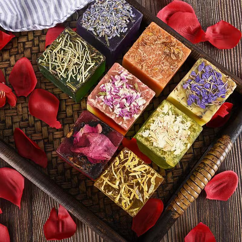 Natural floral handmade bar soap for oil control and skincare